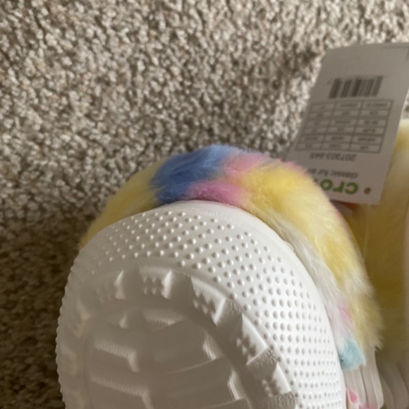 CROCS classic fur sure multicolored M 6 W 8 - Picture 9 of 13